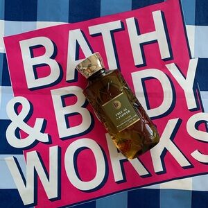 NWT Bath & Body Works Free As A Flower Body Wash